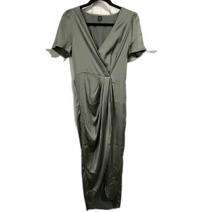 Shien Dress - Size Medium (6) - Green